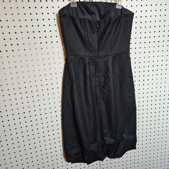 Club Monaco Wool Blend Navy Pin Stripe Strapless Bubble Mini Dress Sz 4 PERFECT - Picture 2 of 11